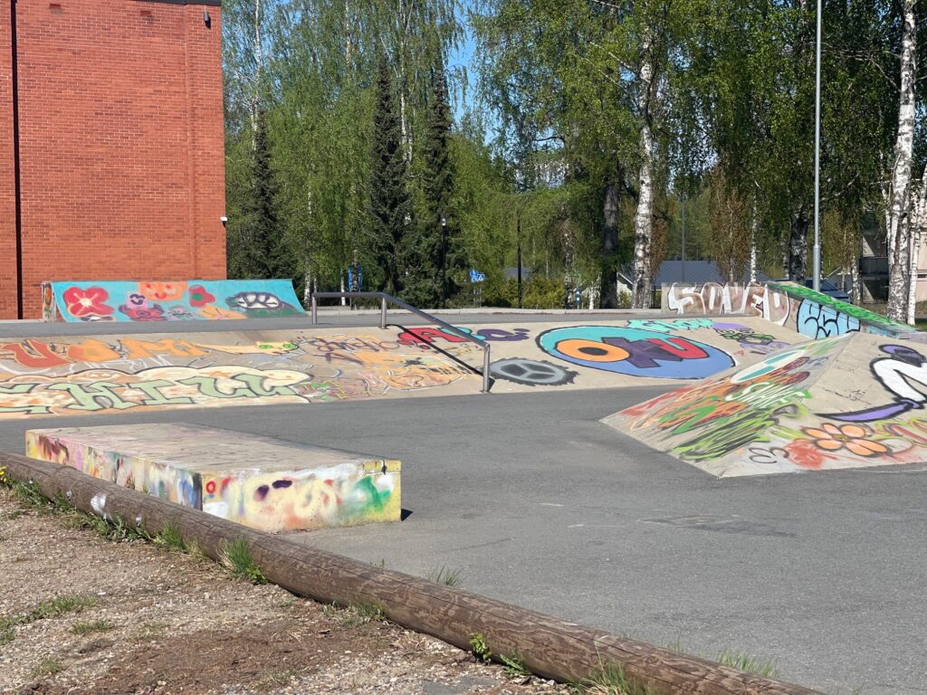 Skeittipuisto Matovaaran urheilualueella.