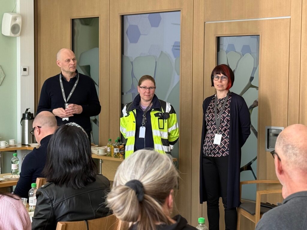 Kehityspäällikkö Asse Marjasvaara, koetehtaan päällikkö Pirjo Seppälä, johtava asiantuntija Päivi Kauppila