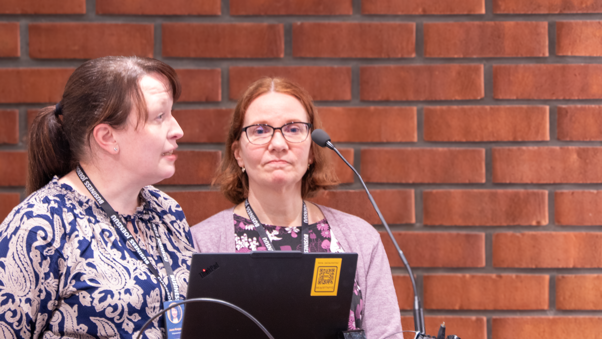 Palvelujohtaja Mervi Leminen ja yritysasiantuntija Jaana Karppanen 