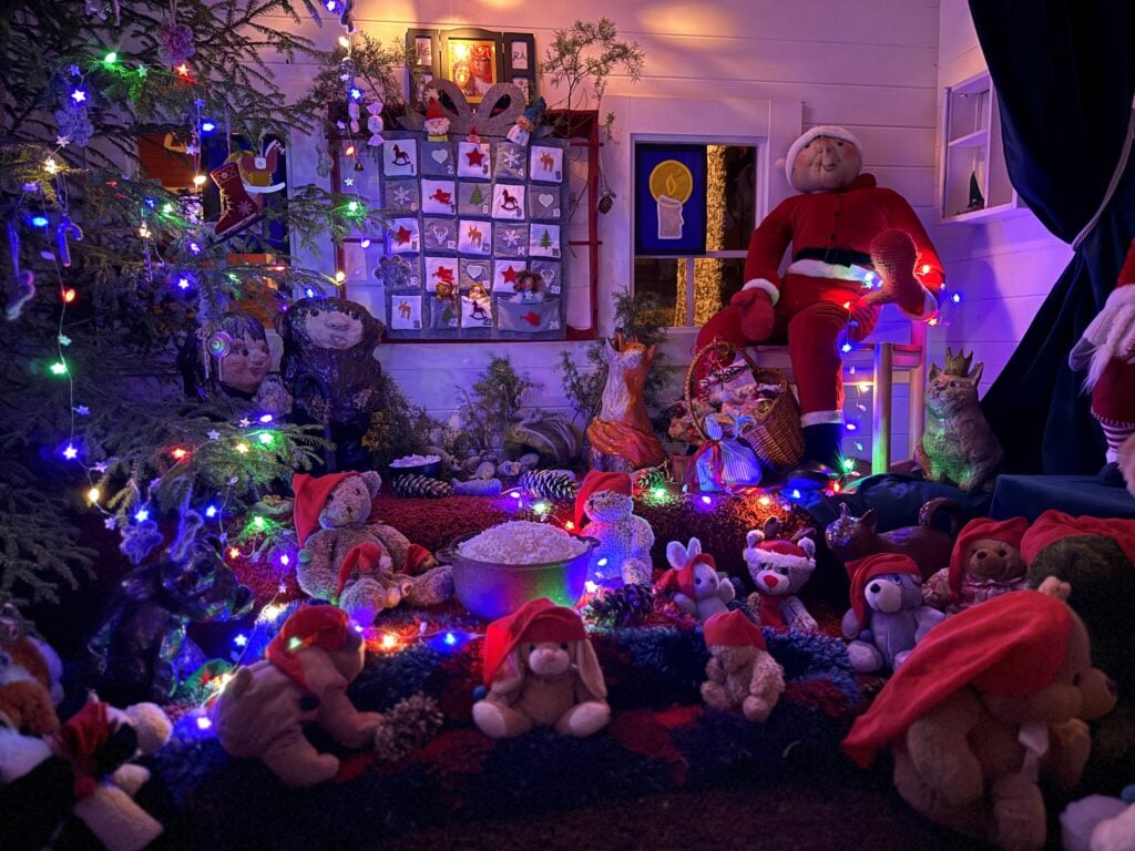 Metsän joulu mökki