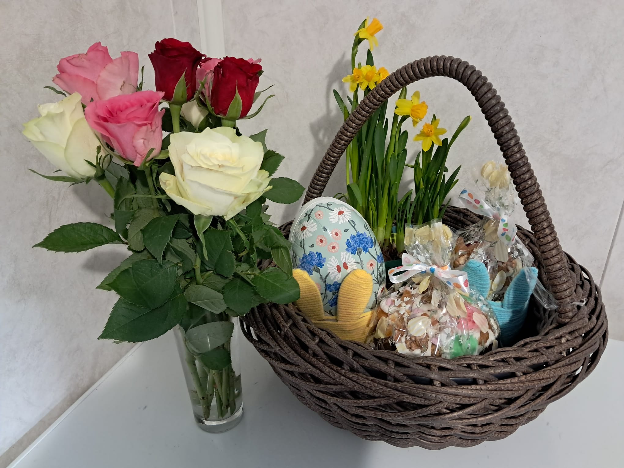 Suomen kielen jatkokurssi päättyi kevään kynnyksellä