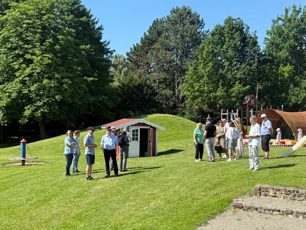 Päiväkodin piha-aluetta
